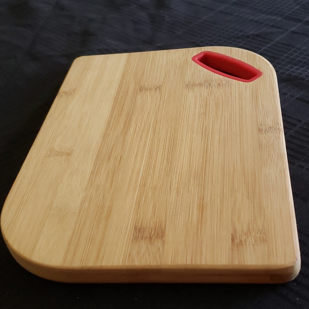 Cutting Board. - Picture 2 of 5